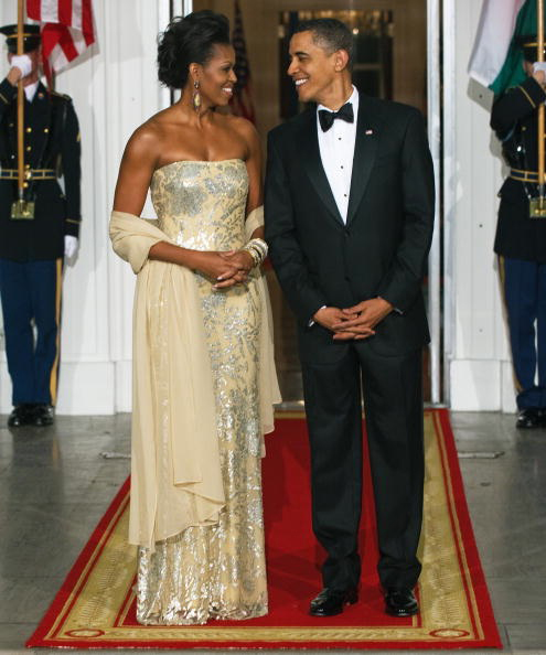 The Obama's in the White House Portico