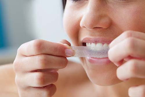 teeth-whitening-strips