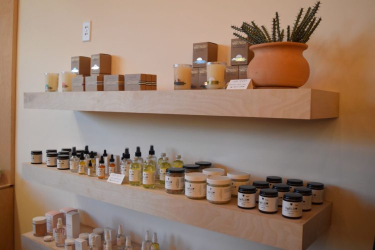 candlesfragrance-wall