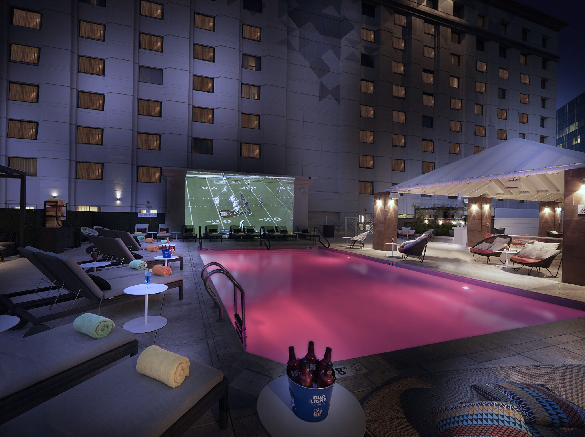 Cocktails and Parties at Sanctuary on Camelback's Nirvana Weekend