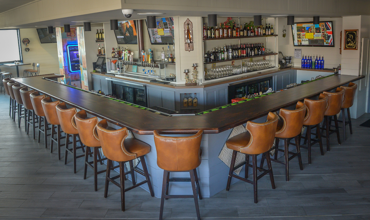 High Dive, Arcadia’s Newest Neighborhood Bar is Now Open
