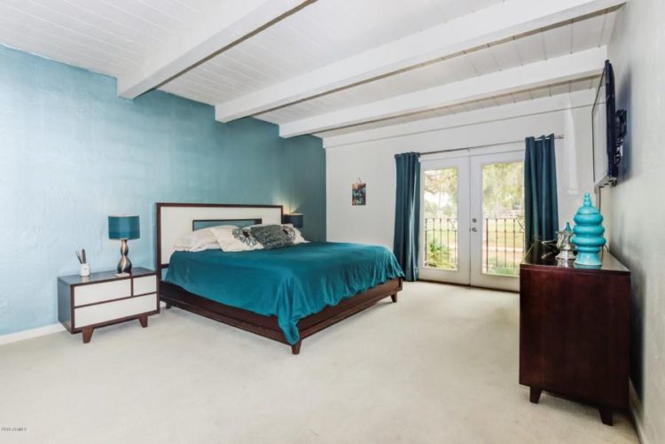 On the Market 879,900 McCormick Ranch Townhome in the Center of