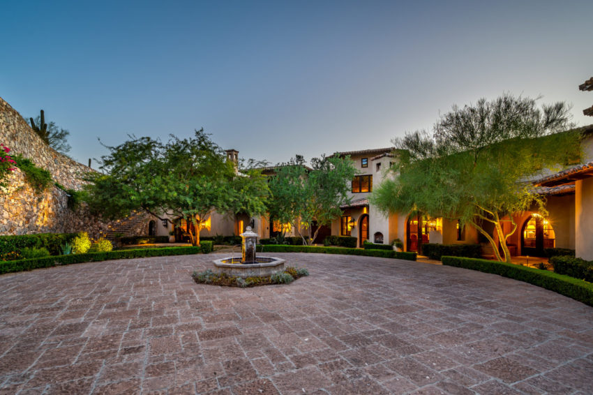 On the Market Signature Silverleaf Estate With Dramatic City Views