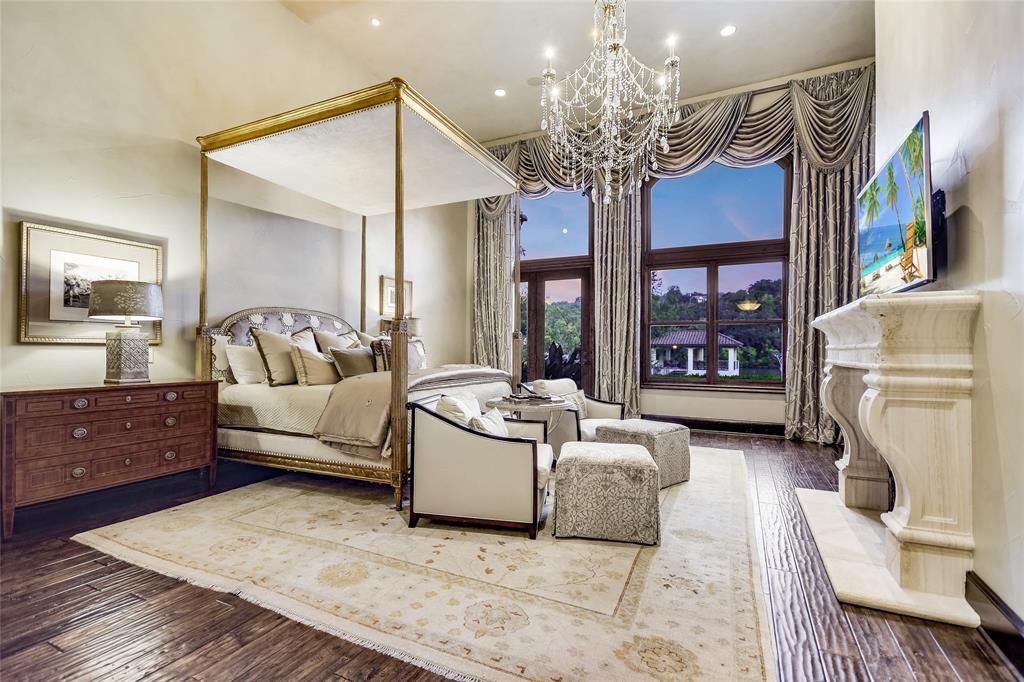 On the Market: Custom Waterfront Home in Austin