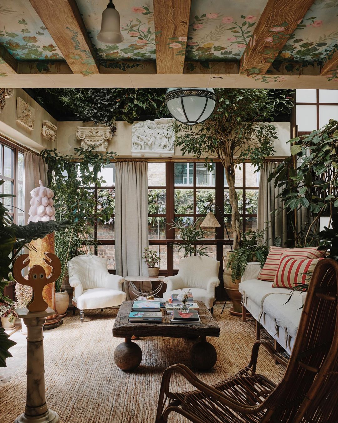 Follow These Instagrams for Interior Design Inspiration