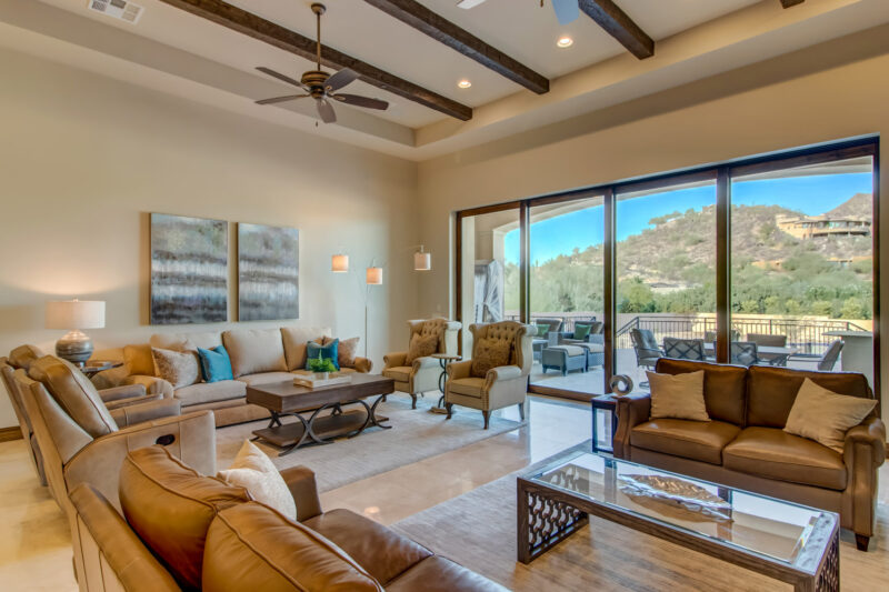 Luxury Rental Quartz Mountain Manor