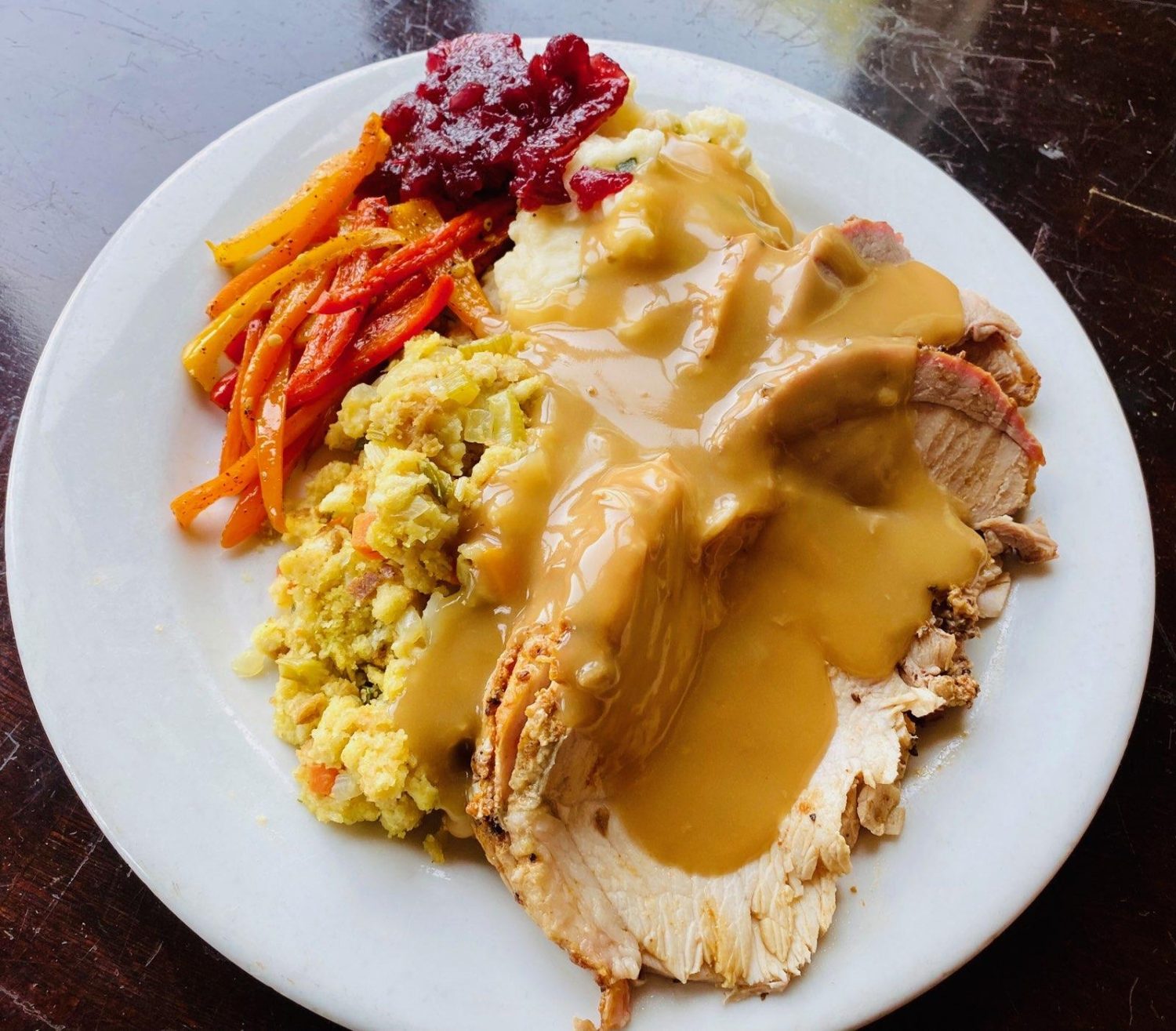 Thanksgiving Day Deals and Specials Throughout the Valley
