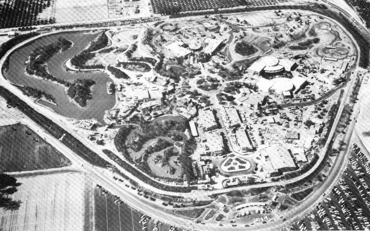 Disneyland-1955